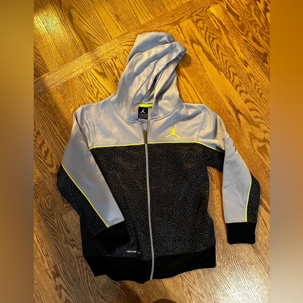 Nike Air Jorden grey hooded zip up sweatshirt. Boys medium